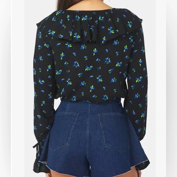 WeWoreWhat Floral Ruffle Long Sleeve Blouse Top Size Small - Picture 3 of 4